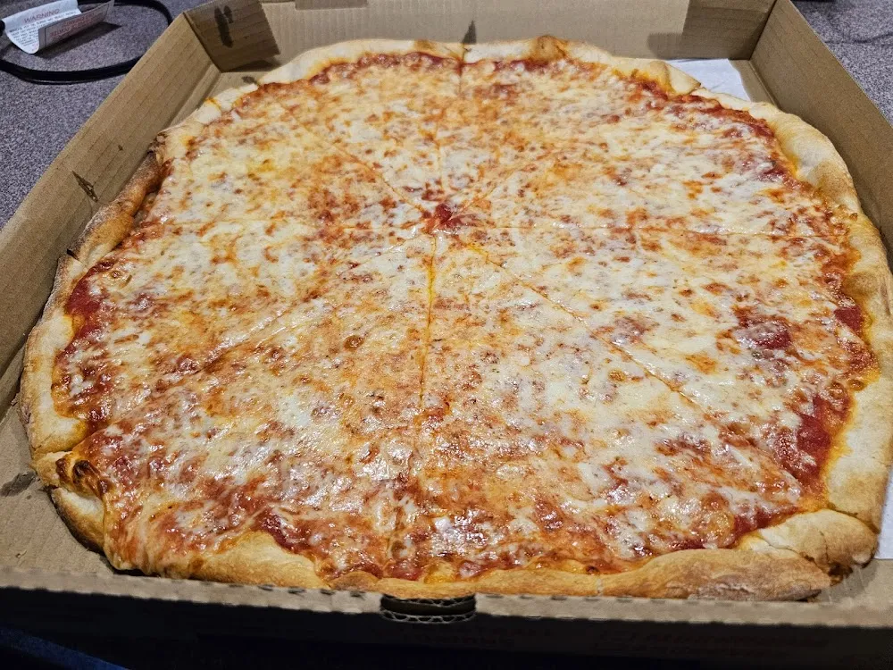 L Cheese Pizza